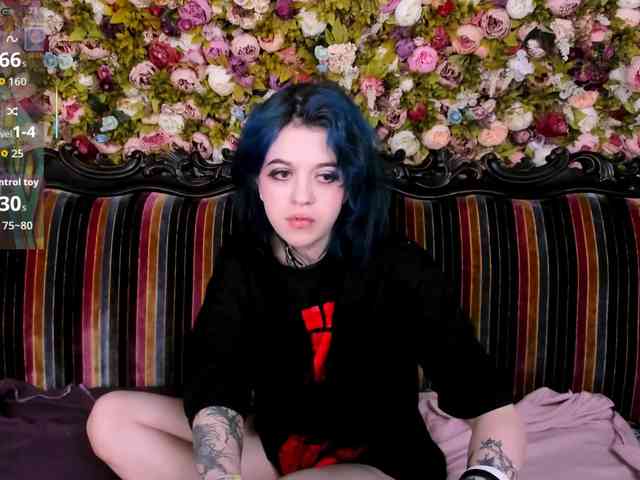 NoelleGothicShadow NoelleGothicShadow