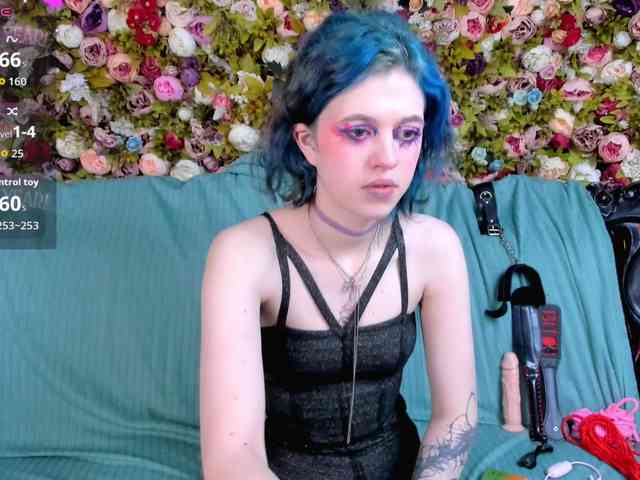 NoelleGothicShadow NoelleGothicShadow