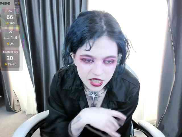 NoelleGothicShad... Live Webcam on BongaCams