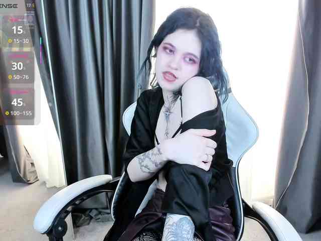 NoelleGothicShad... Live Webcam on BongaCams