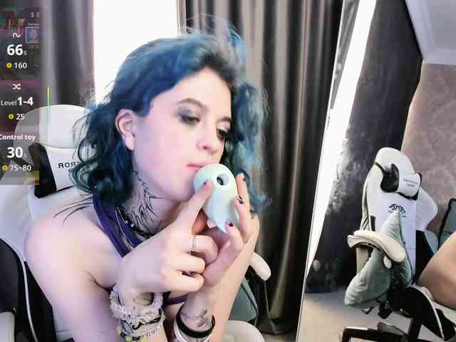 NoelleGothicShadow NoelleGothicShadow