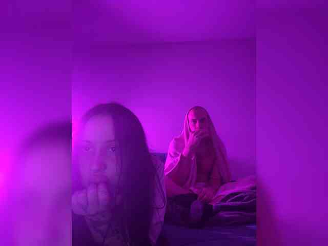 samandmax Live Webcam on BongaCams