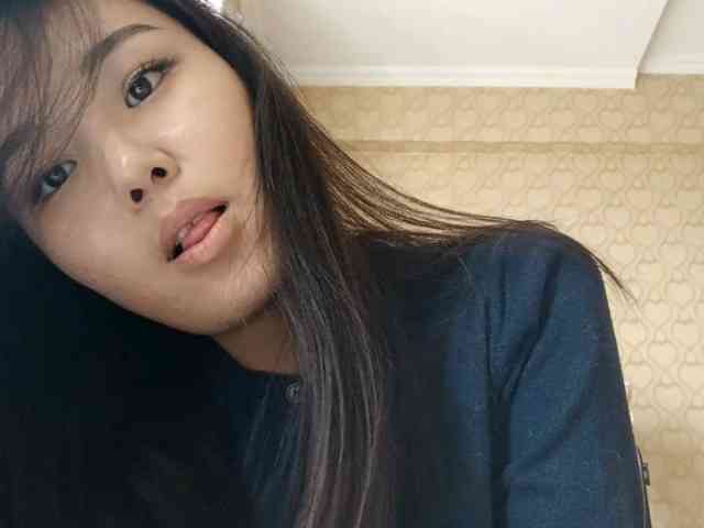 NathalieRinghand webcam