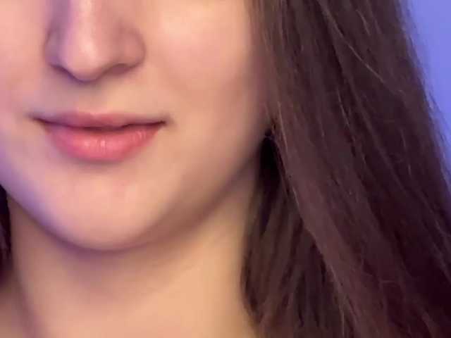 kitty1kristy1's BongaCams show and profile