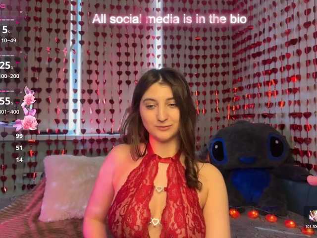 kitty1kristy1's BongaCams show and profile