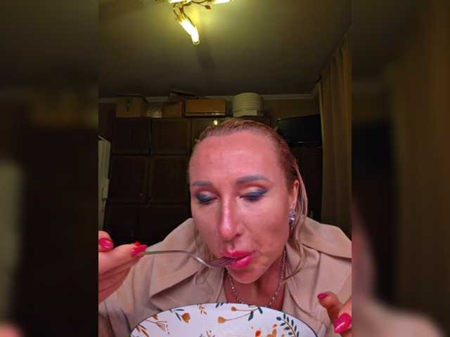 valeriah live sex show