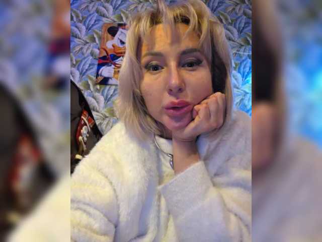 Valeriah's BongaCams show and profile