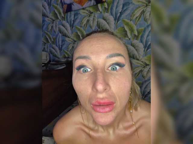 Valeriah streaming now