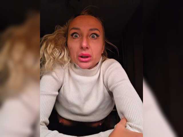 valeriah live sex show