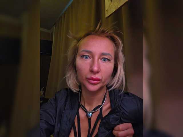 Valeriah – webcam model profile photo