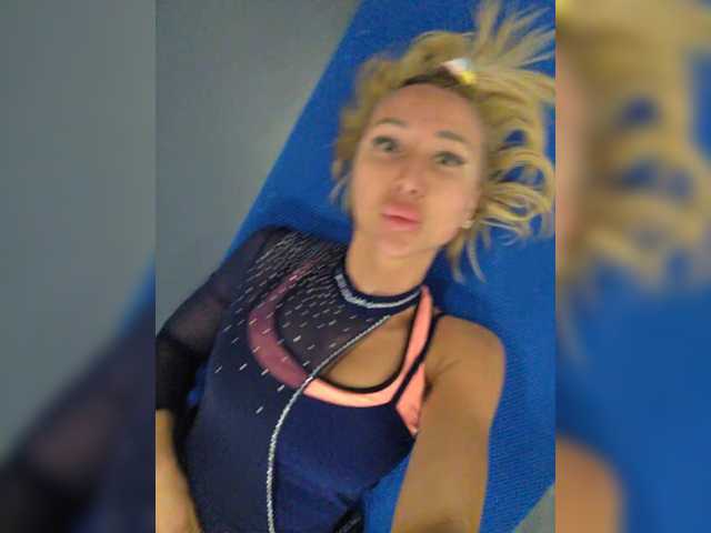 Valeriah's BongaCams show and profile