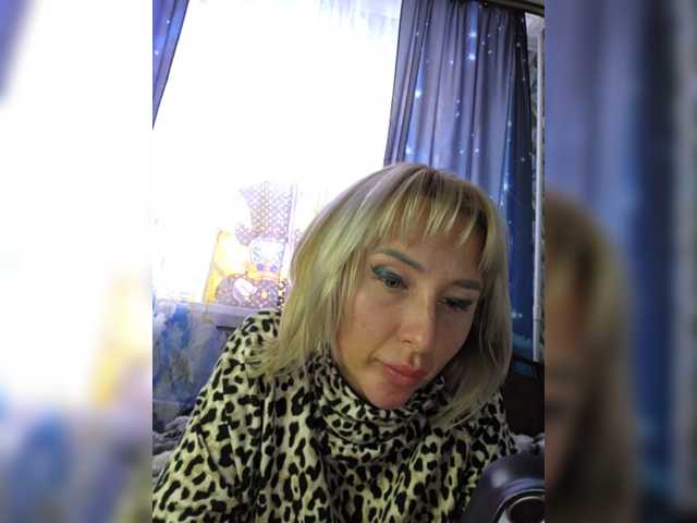 Valeriah – webcam model profile photo