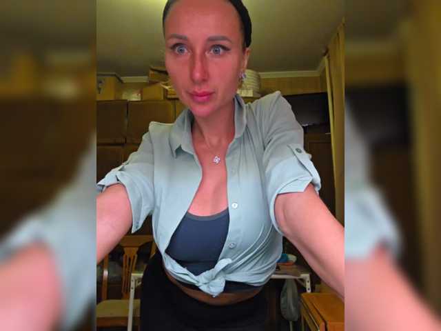 valeriah live sex show