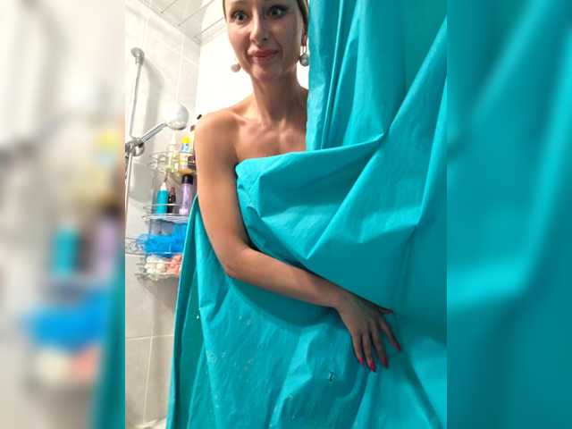 valeriah live sex show