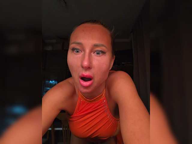 Valeriah's BongaCams show and profile