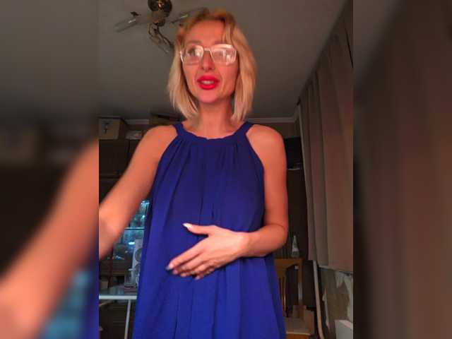 Valeriah's BongaCams show and profile