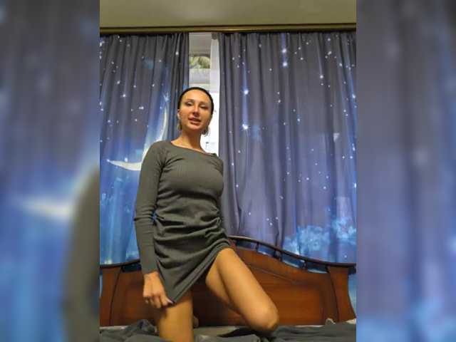 Valeriah's BongaCams show and profile