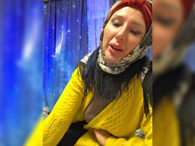 Valeriah's BongaCams show and profile