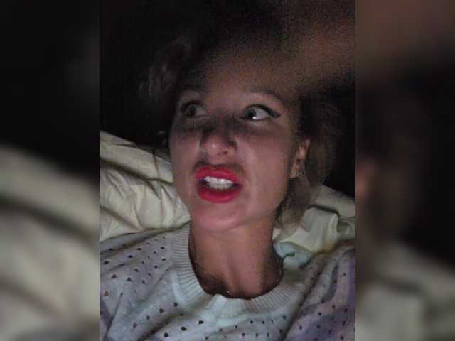 Valeriah's BongaCams show and profile