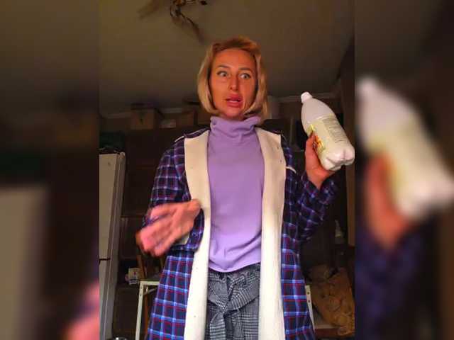 Valeriah's BongaCams show and profile