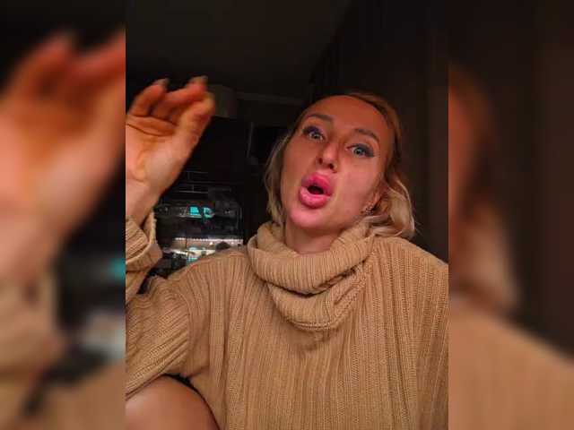 Valeriah's BongaCams show and profile