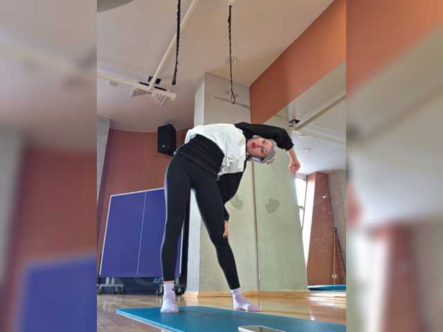 Valeriah's BongaCams show and profile