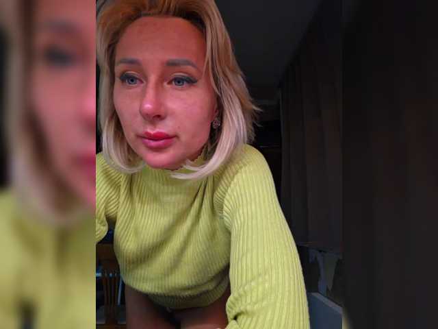 Valeriah's BongaCams show and profile