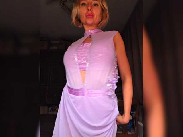 valeriah live sex show