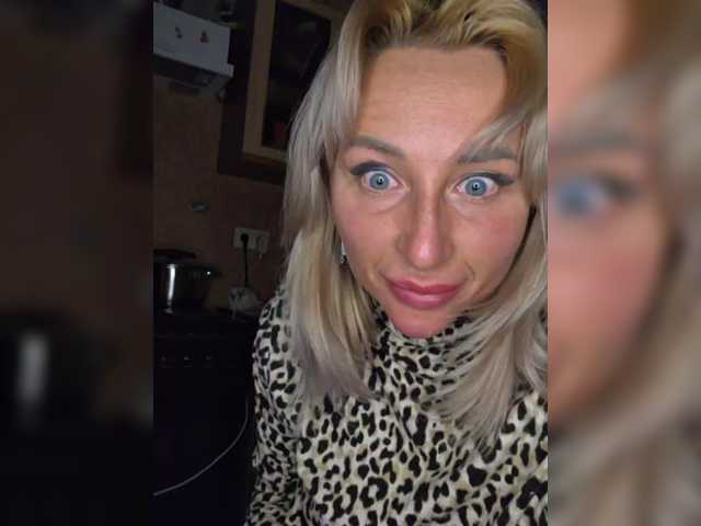 Valeriah – webcam model profile photo