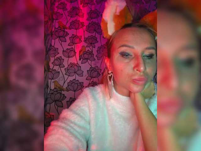 Valeriah – webcam model profile photo