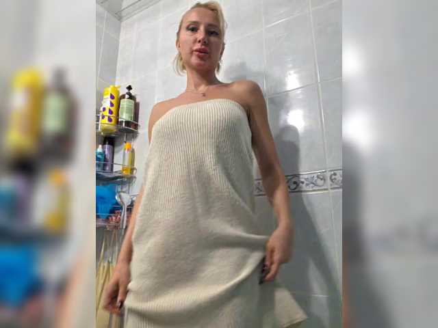 Valeriah's BongaCams profile