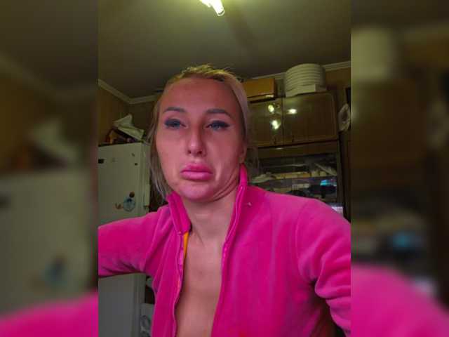 valeriah live sex show