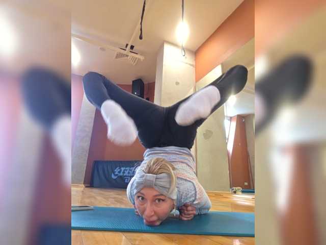 Valeriah's BongaCams show and profile