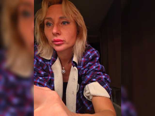 valeriah live sex show