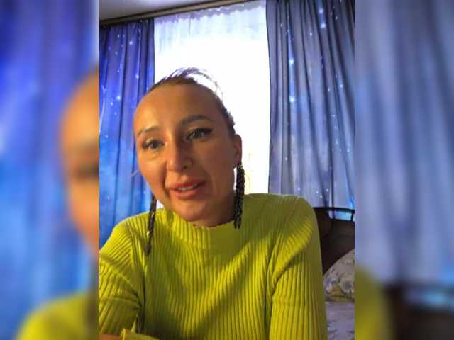 Valeriah's BongaCams show and profile