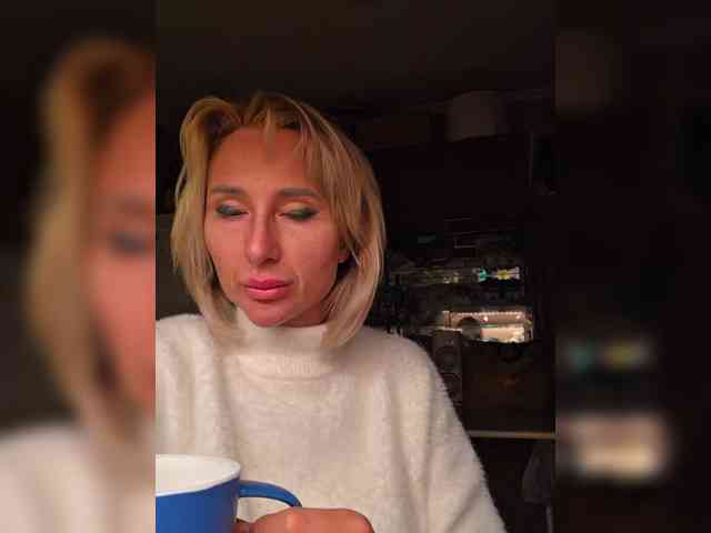 live cam 2 cam Valeriah