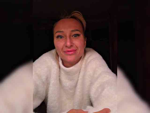 Valeriah Live Webcam on BongaCams