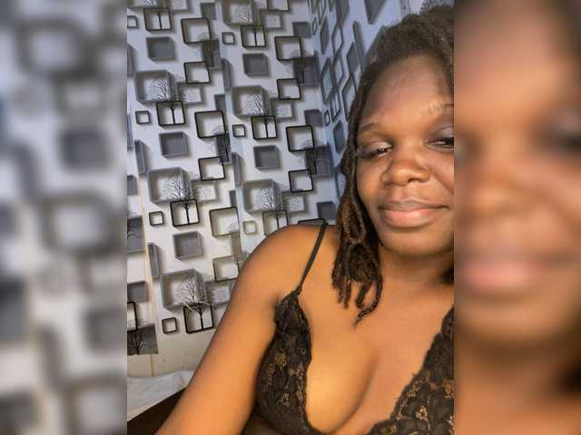 spicey's BongaCams show and profile