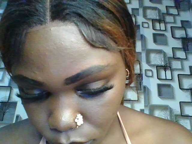 spicey's BongaCams show and profile