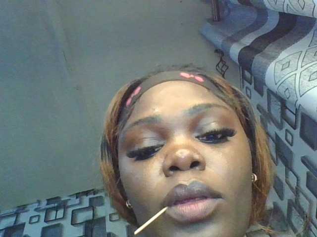 spicey's BongaCams show and profile