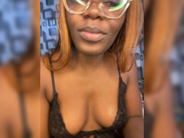 spicey's BongaCams show and profile