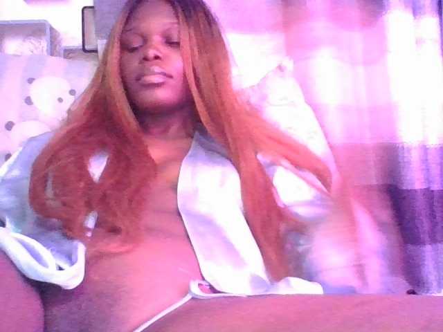 NauticalAerogirl webcam bongacams model stream image