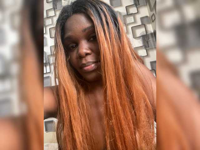 spicey's BongaCams show and profile