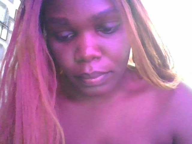 spicey's BongaCams show and profile