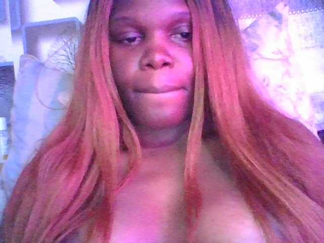 spicey's BongaCams show and profile