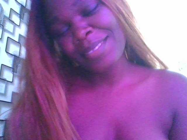 spicey's BongaCams show and profile