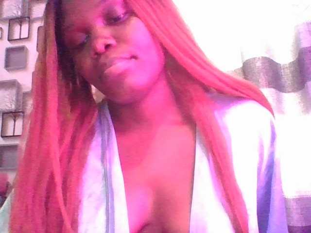 spicey's BongaCams show and profile