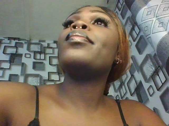 spicey's BongaCams show and profile