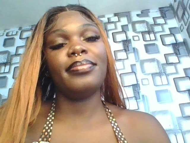 spicey's BongaCams show and profile