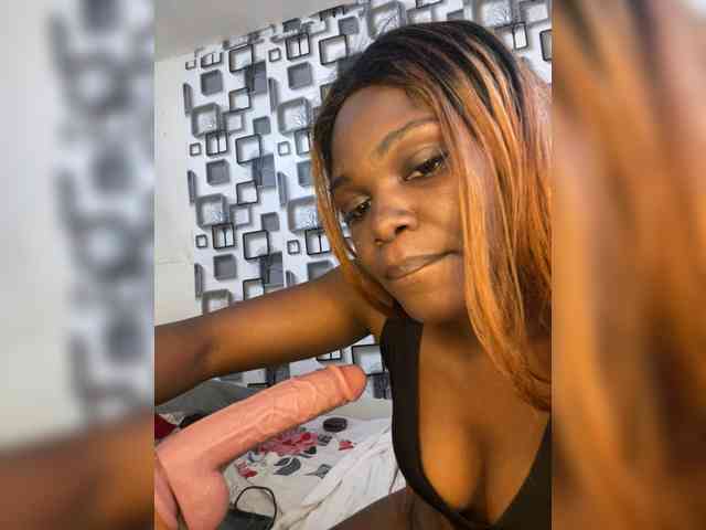 NauticalAerogirl webcam